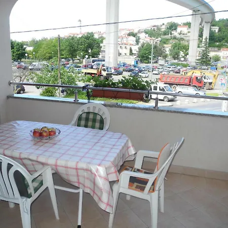 Appartamento In 5500 Crikvenica